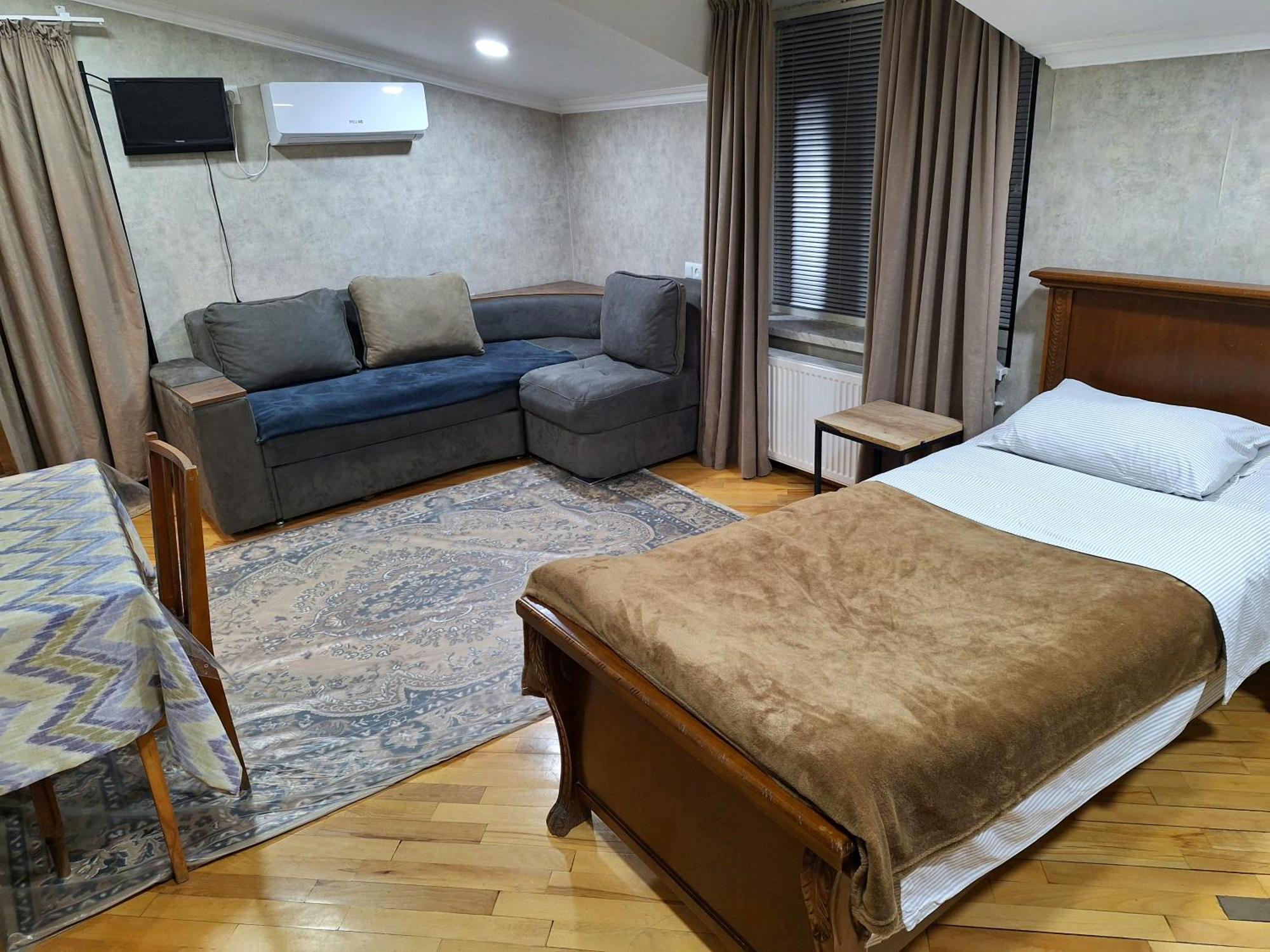 Guest House 15A 库塔伊西 外观 照片