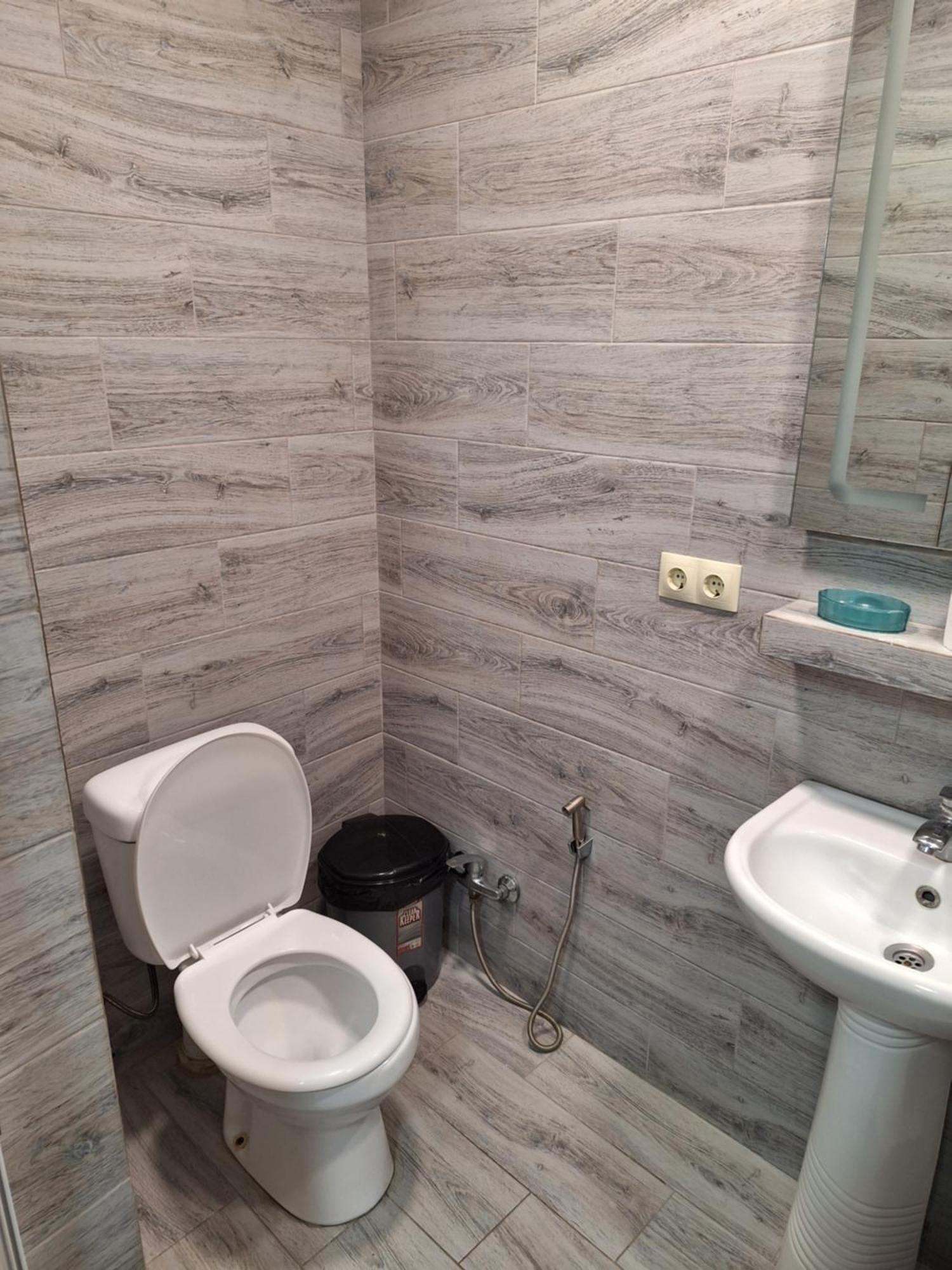 Guest House 15A 库塔伊西 外观 照片